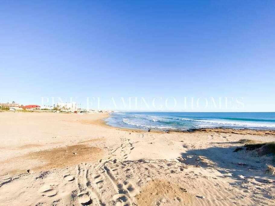 Atico Pink Seafront Appartement La Mata  Buitenkant foto